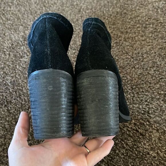 Urban Outfitters- Women’s Dindle Suede Maude Ankle Boots Black, Size 8 - Picture 10 of 12